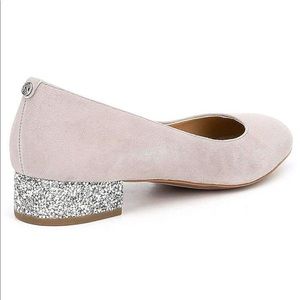 Michael Kors Kitten Pump